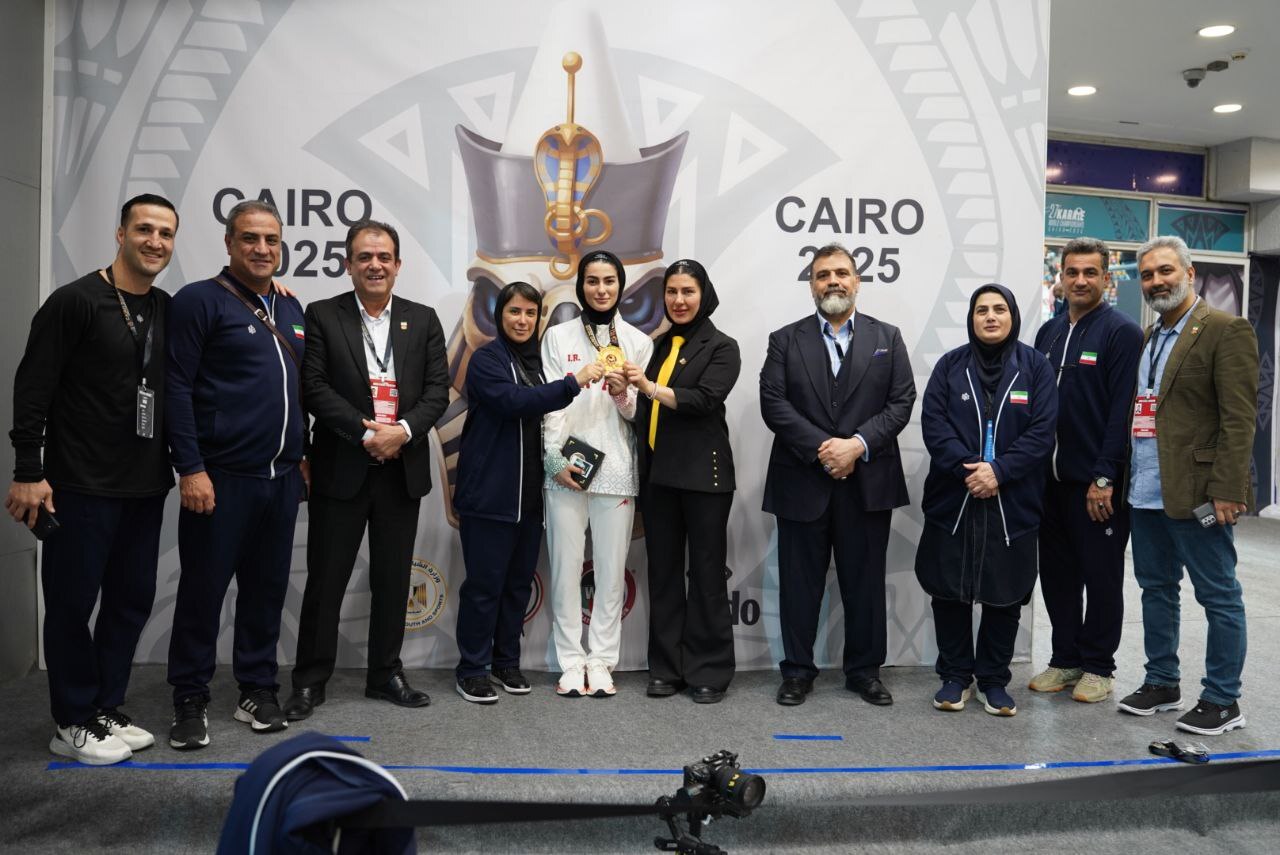 حواشی پرهزینه در دل یک افتخار؛ کاروان رفاقتی کاراته با چند نفر عازم مصر شد؟