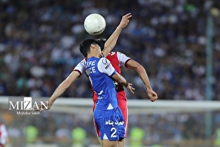 استقلال و پرسپولیس در انتظار حل معمای داور شهرآورد/ ۲ گزینه اصلی در مرکز گمانه‌زنی‌ها برای دربی ۱۰۶