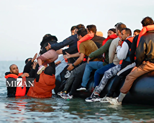 بازرسی بدنی؛ شیوه جدید انگلیس برای نقض حقوق مهاجران