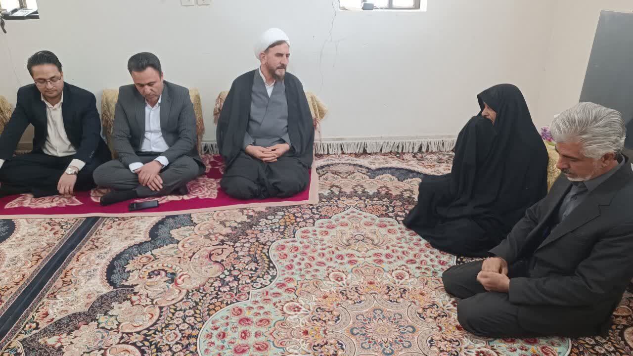 معاون قضایی قوه قضاییه از بازداشتگاه شهرستان خاتم بازدید کرد