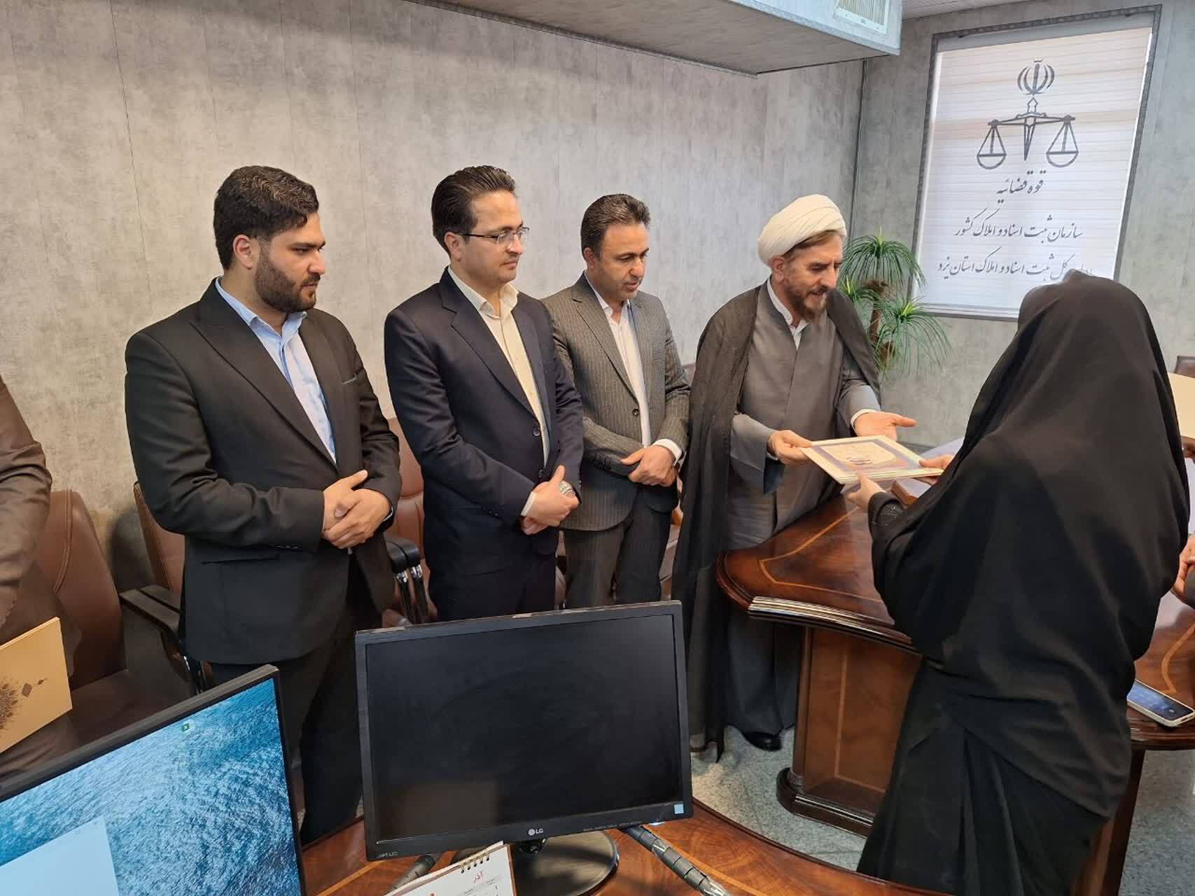 معاون قضایی قوه قضاییه از بازداشتگاه شهرستان خاتم بازدید کرد