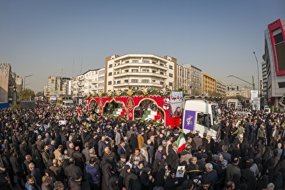 تشییع پیکر شهدای گمنام در تهران - ۲