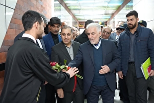 بازدید رئیس سازمان زندان‌ها از زندان مرکزی یزد/ ۱۳۰ زندانی جرایم غیرعمد استان آزاد شدند