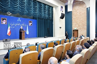 زندانی‌کردن افراد برای ما ساده و عادی نشود