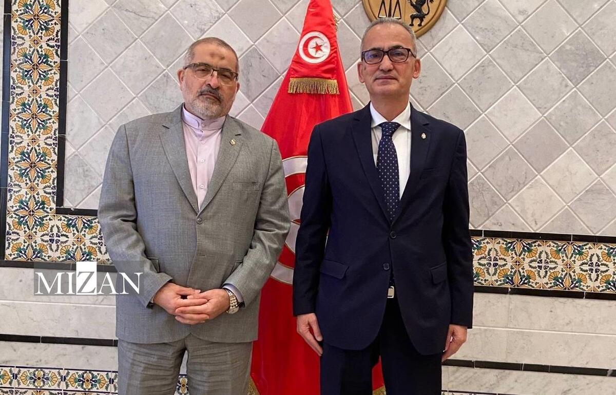 ابلاغ پیام عراقچی به وزارت خارجه تونس
