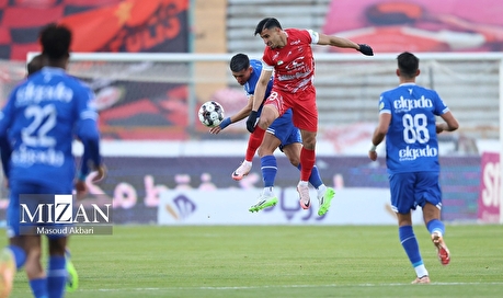 درخشان: اورونوف می‌تواند روز ترسناکی برای مدافعان استقلال بسازد/ دربی جای هیجان‌زدگی نیست