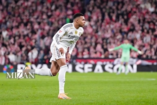 ام‌باپه در آستانه ثبت چند رکورد تاریخی!