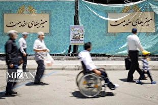 میز خدمت قوه قضاییه برای رسیدگی به مشکلات نمازگزاران در مصلای امام خمینی (ره) برگزار شد