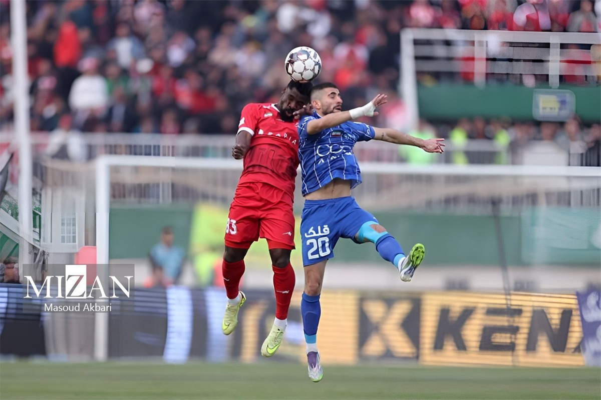 دربی ۱۰۶ همان همیشگی؛ سَرد و بی‌روح/ استقلال و پرسپولیس با یک تساوی کسل‌کننده، اراک را ترک کردند