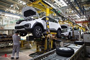 دلایل جهش قیمت خودرو در بازار؛ چرا فنر قیمت مونتاژی‌ها در رفت؟