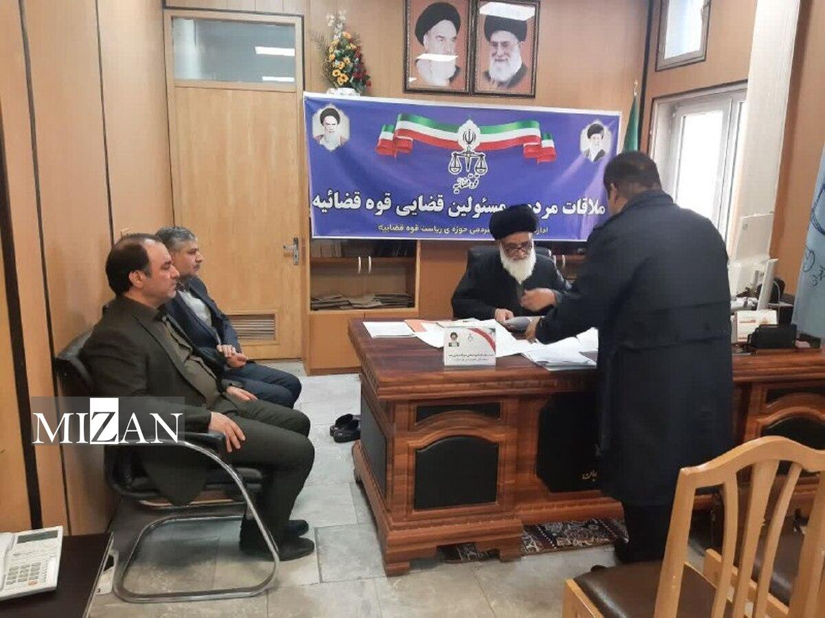 مسئولان قضایی در ملاقات مردمی در دادگستری شهرستان زنجان به مشکلات مراجعان رسیدگی کردند