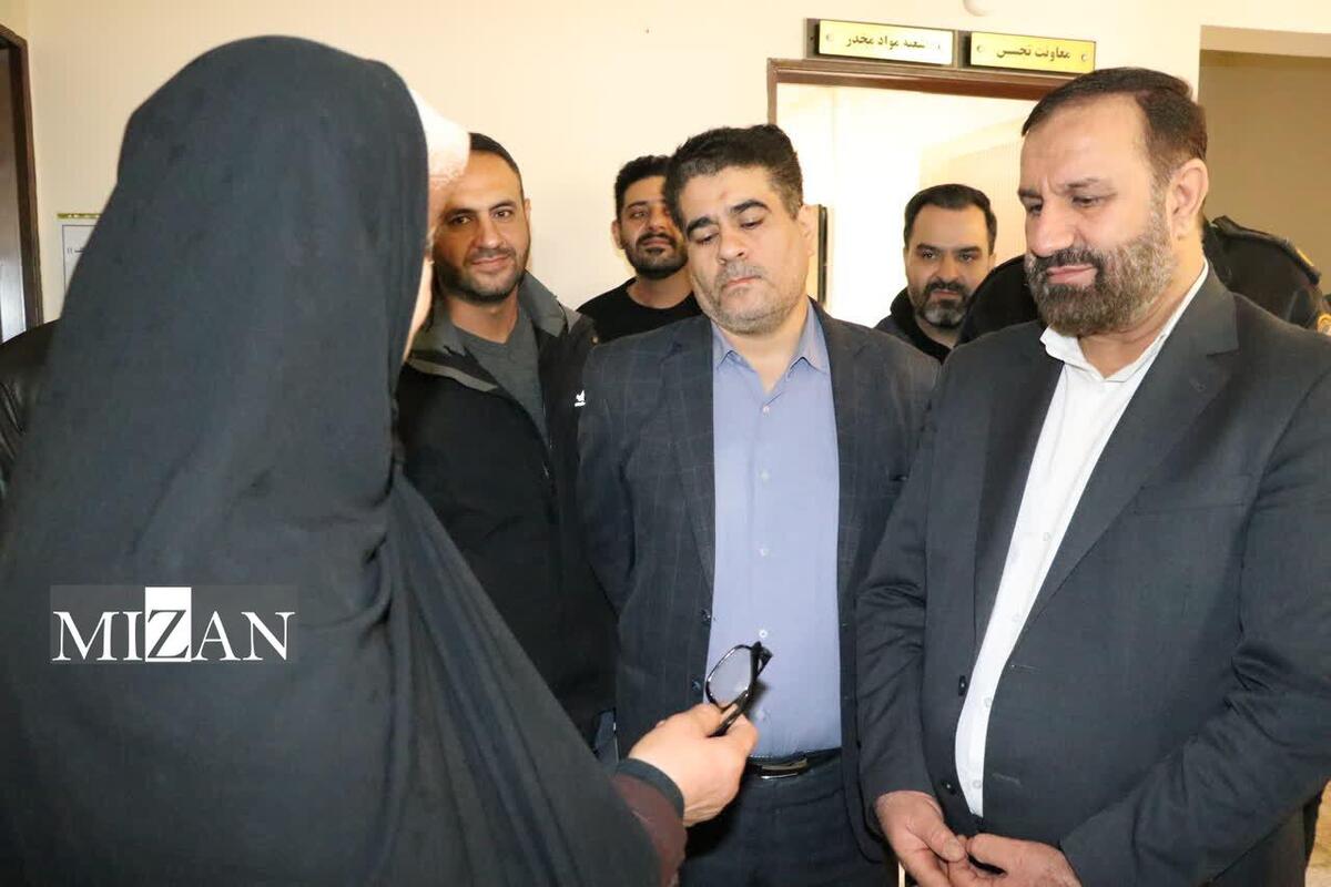 دادستان تهران از کلانتری ۱۱۲ ابوسعد بازدید کرد/ تأکید بر تسریع اجرای دستورات قضایی و کاهش پرونده‌های رسوبی