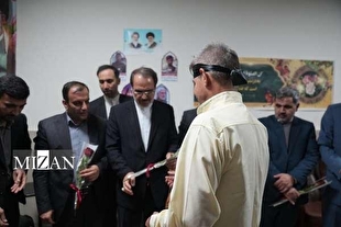 رئیس سازمان بازرسی کل کشور از زندان ابهر بازدید کرد/ گفت‌و‌گو با برخی از مددجویان و مسئولان زندان/ تعدادی از زندانیان واجدالشرایط آزاد شدند