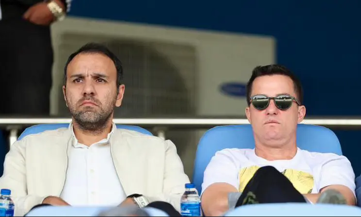 جلسات هماهنگی خلیلی و اوسمار برای نقل و انتقالات زمستانی