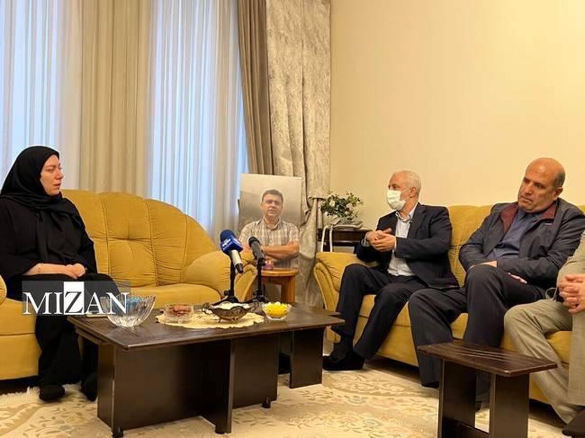 رئیس بنیاد شهید: بهترین مکان برای دریافت بشارت، نزد خانواده معظم شهداست