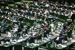 نماینده مردم شیروان: افزایش نرخ ارز و قیمت سکه زندگی را سخت کرده است