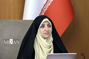 بهروزآذر: زنان نیمی از سرمایه انسانی، تخصصی و فکری کشور هستند