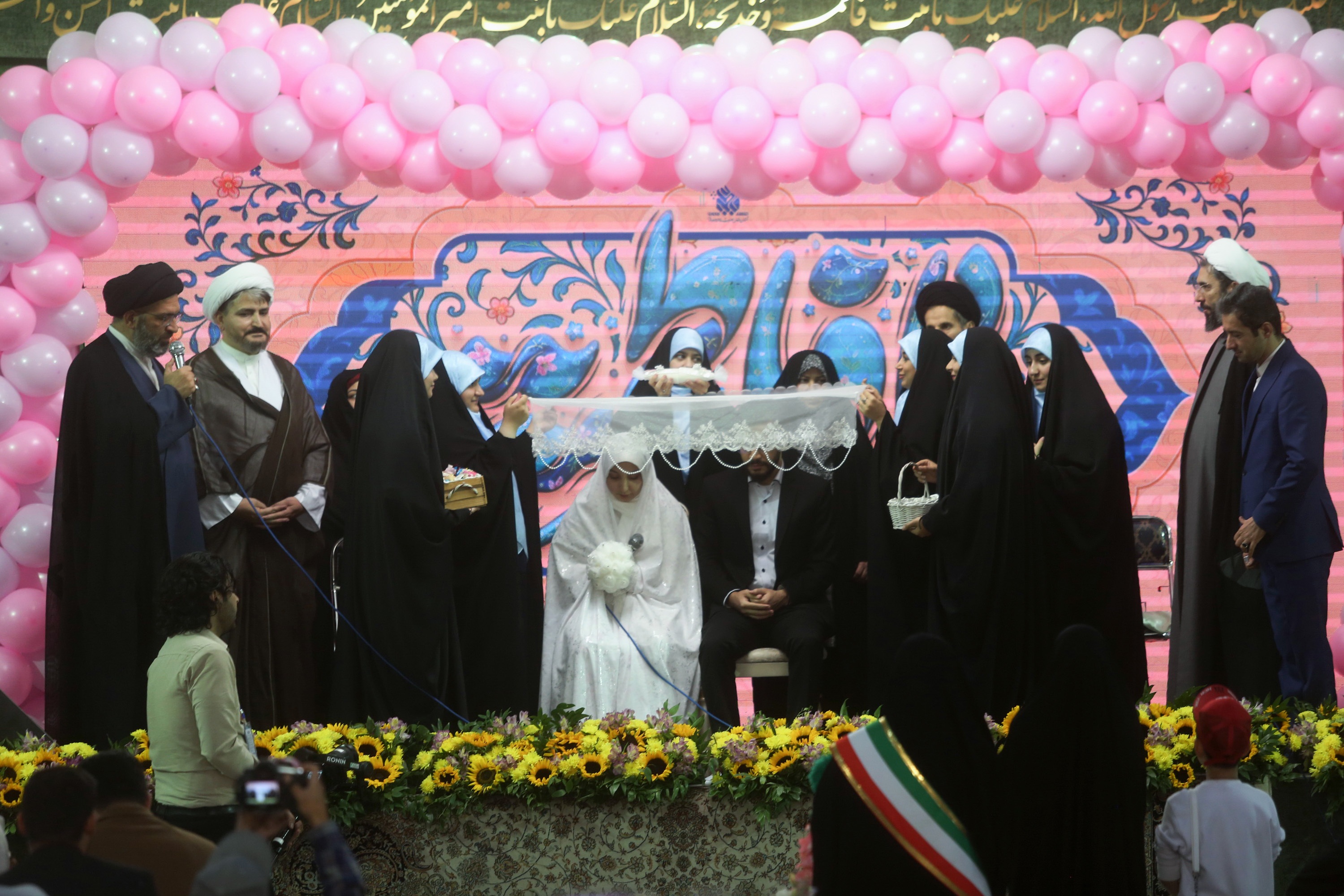 جشن ازدواج دانشجویی در آستان حضرت معصومه (س)