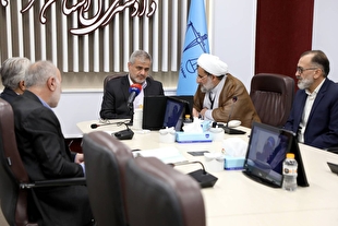 آزادی ۲۵ نفر از زندانیان زن به مناسبت ولادت با سعادت حضرت فاطمه زهرا (س) / تعیین تکلیف یک زندانی مادر در ملاقات مجازی با رئیس کل دادگستری استان تهران