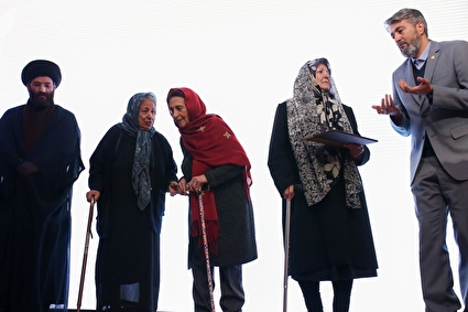 نکوداشت بانوان مؤثر در موزه ملک