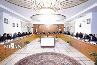 پزشکیان: شرایط اقتصادی برای دولت و مردم قابل قبول نیست/ اقتصاد با دستور اداره نمی‌شود