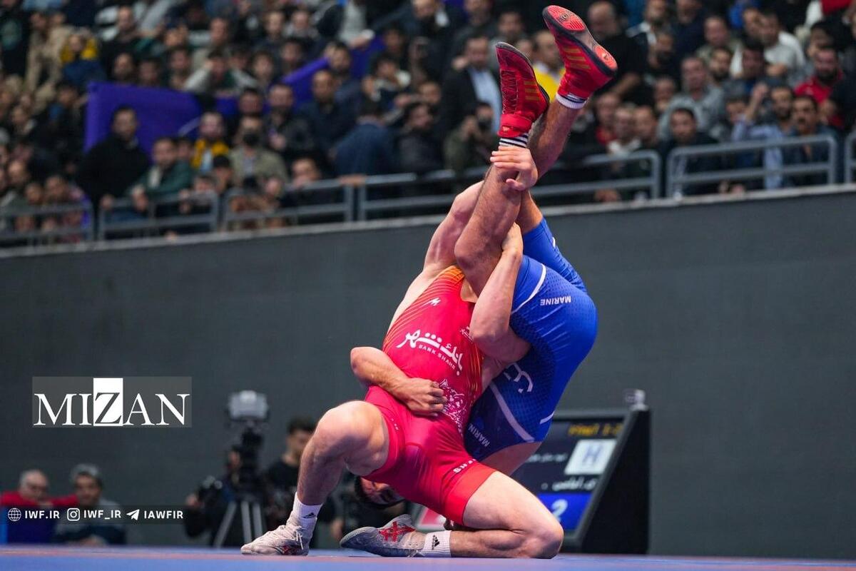 لیگ برتر کشتی آزاد| بانک شهر بار دیگر به فینال رسید