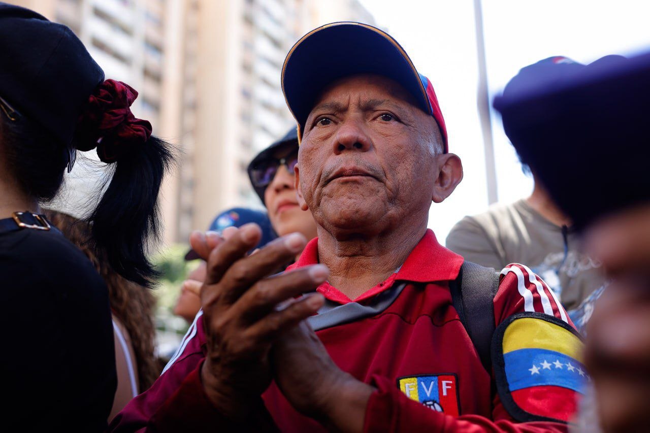 تظاهرات سراسری در ونزوئلا علیه تحرکات آمریکا در کارائیب تظاهرات سراسری در ونزوئلا علیه تحرکات آمریکا در کارائیب