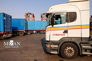 موجودی ۵ میلیون تنی کالا‌های اساسی در بنادر