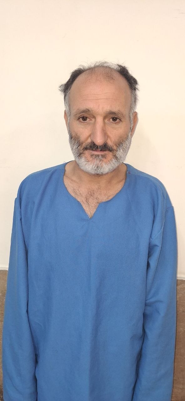 انتشار چهره سارق حرفهای داخل خودرو؛ شکات متهم به پایگاه هفتم پلیس آگاهی مراجعه کنند انتشار چهره سارق حرفهای داخل خودرو؛ شکات متهم به پایگاه هفتم پلیس آگاهی مراجعه کنند