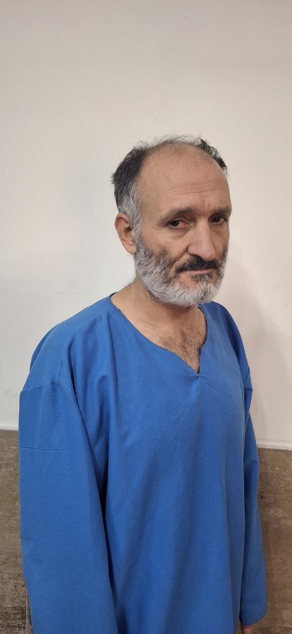 انتشار چهره سارق حرفهای داخل خودرو؛ شکات متهم به پایگاه هفتم پلیس آگاهی مراجعه کنند انتشار چهره سارق حرفهای داخل خودرو؛ شکات متهم به پایگاه هفتم پلیس آگاهی مراجعه کنند