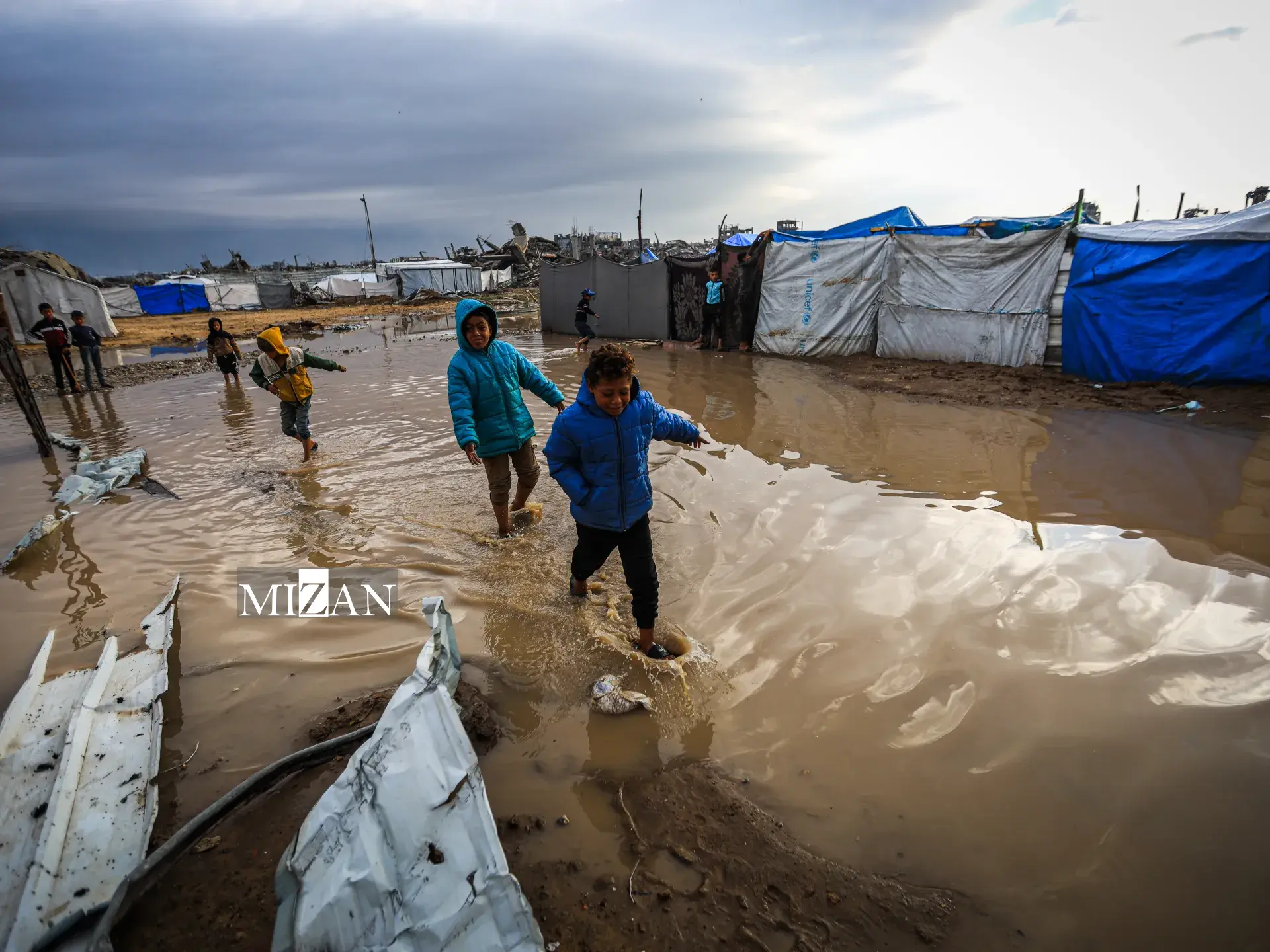 سیل و ویرانی در غزه؛ لزوم اقدام جهانی برای پایان دادن به نسل‌کشی