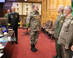 فرمانده قرارگاه مشترک پدافند هوایی خاتم الانبیاء (ص) کشور و نیروی پدافند هوایی ارتش و فرمانده نیروی هوایی ارتش منصوب شدند
 