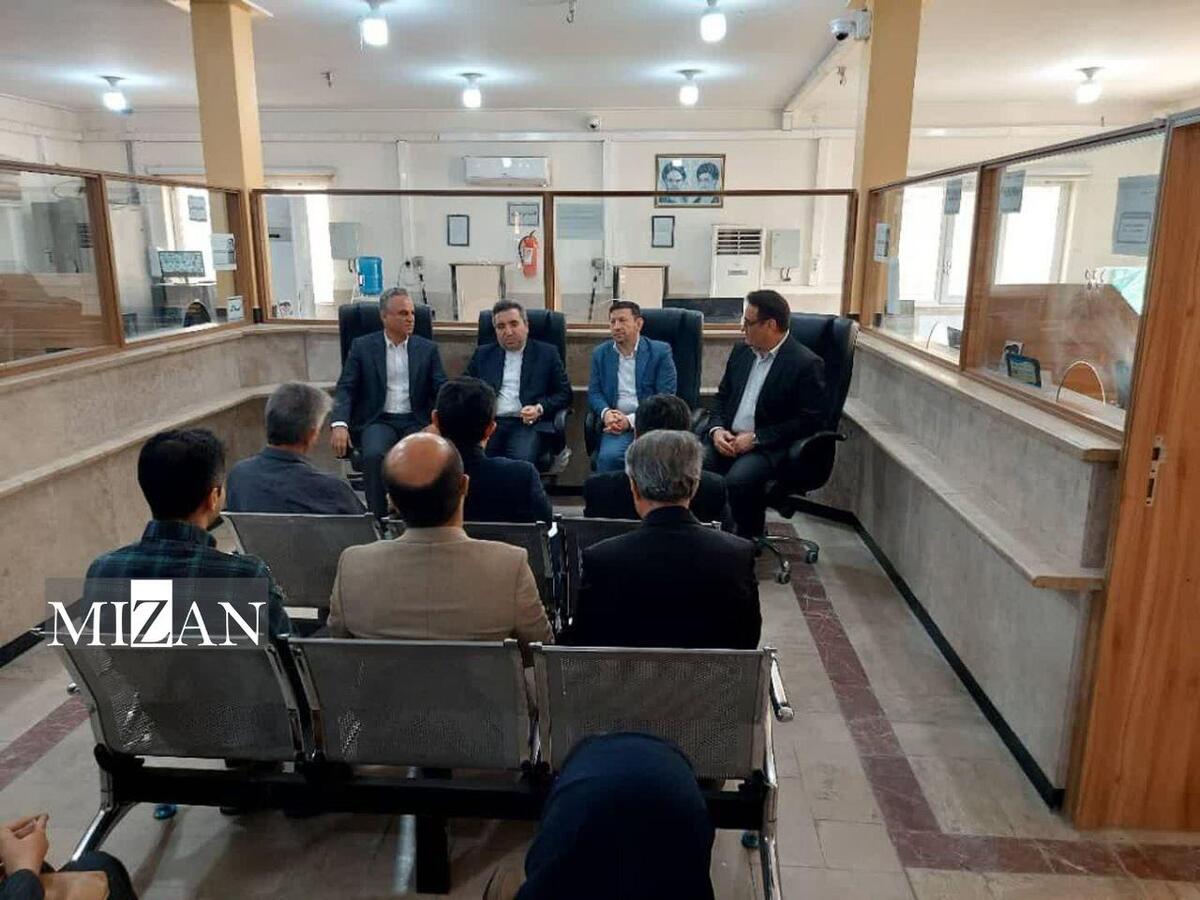 بازدید رئیس سازمان ثبت اسناد و املاک کشور از فعالیت‌های ثبتی شهرستان کنگان