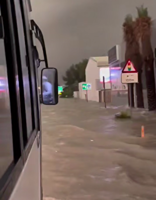 آبگرفتگی عجیب خیابانی‌های دبی