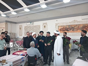 رئیس کل دادگستری خراسان رضوی همزمان با هفته بسیج و ایام شهادت صدیقه طاهره (س) از آسایشگاه جانبازان بازدید کرد