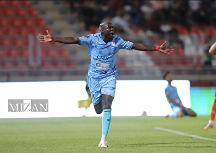 بوبو: استقلال و پرسپولیس بزرگند، اما فعلاً خانه من چادرملو است/ برای آقای گلی وسواس ندارم