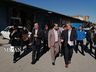 نظارت مشترک تنظیم بازار شب یلدا در خرم‌آباد؛ تشکیل پرونده برای اصناف متخلف