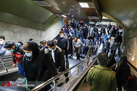 چرا سازمان ملی استاندارد کیفیت برخی از آسانسور‌های مترو را تایید نمی‌کند؟