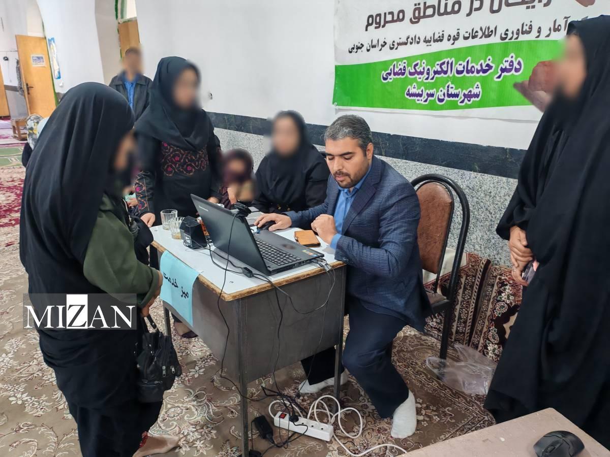 طرح جهادی ارائه خدمات قضایی «شهید رئیسی» در روستای مرزی تجشک اجرا شد