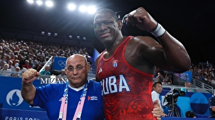 مربی نامدار کشتی کوبا، برنده جایزه یک عمر دستاورد مربیگری IOC شد