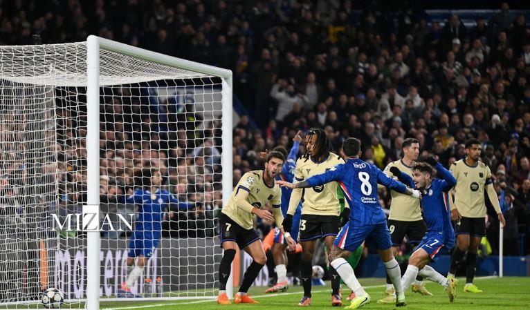 نمایش اسفناک بارسلونا؛ شیر‌های لندنی غول اروپا را تکه تکه کردند! / علامت سوال‌های بزرگ تیم فلیک برای آینده