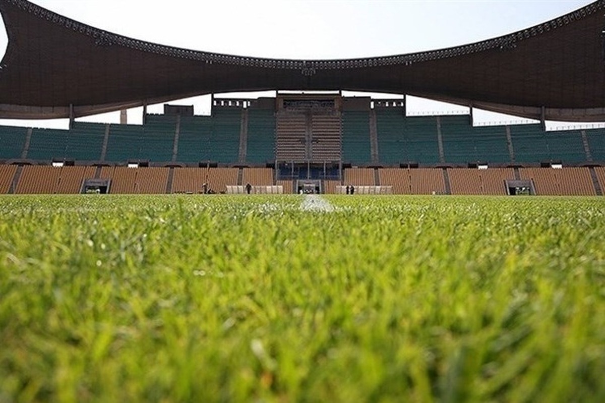 شفیعی: میزبانی فولاد هرمزگان از استقلال در بندرعباس را بررسی می‌کنیم