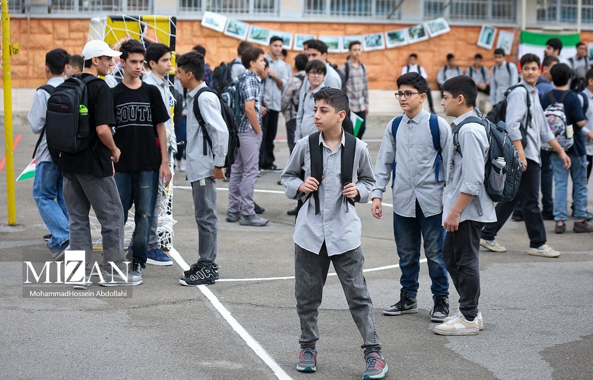 ابلاغ شیوه‌نامه مراقبت و کنترل بیماری‌های حاد تنفسی در سال تحصیلی جدید