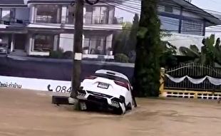 تایلند زیر سهمگین‌ترین سیل ۳۰۰ سال گذشته‌اش غرق شد