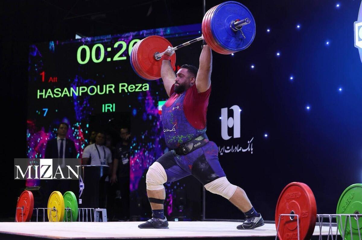 وزنه‌برداری جام فجر| کسب ۱۴ مدال رنگارنگ توسط نمایندگان ایران
