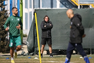 احضار سرمربی استقلال به کمیته انضباطی فدراسیون فوتبال