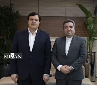 تأکید بر توسعه همکاریها با هدف حمایت از فعالیتهای اقتصادی در دیدار مدیرعامل بانک ملت و رئیس سازمان ثبت