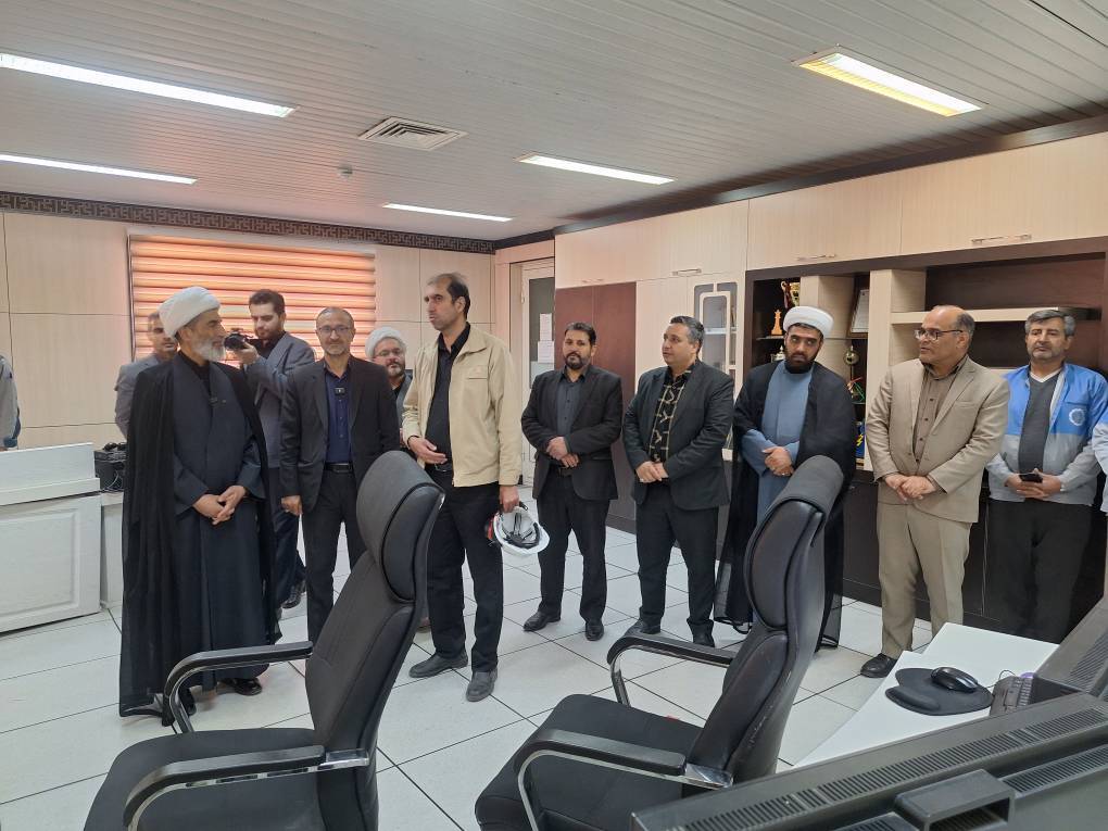 بازدید رئیس توسعه حل اختلاف قوه قضاییه از زندان و نیروگاه سیکل ترکیبی شهید کاوه قاینات