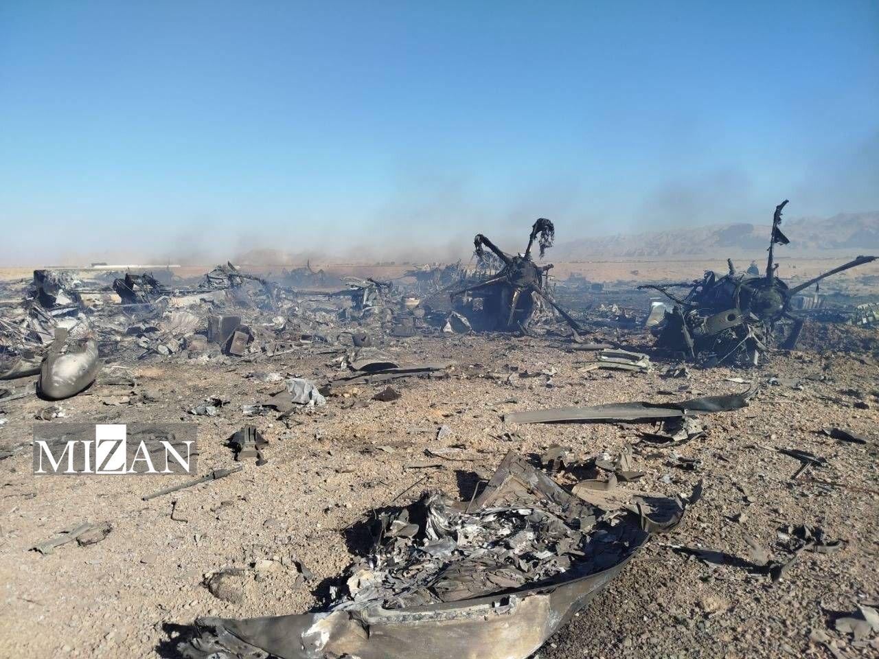 شکست تلاش دشمن برای نجات خلبان جنگنده ساقط شده/ دو فروند بالگرد بلک هاک و یک فروند هواپیمای ترابری نظامی C130 در جنوب اصفهان منهدم شدند