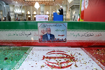 نماز جمعه تهران در حرم مطهر امام خمینی(ره)